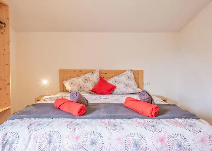 Kraftplatz Am Litzlhof إتيير